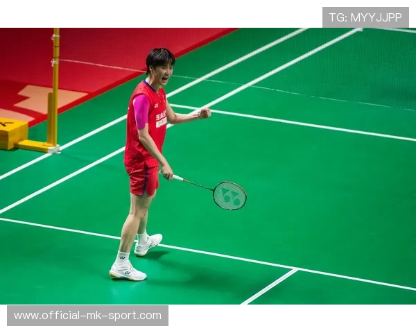 2026印尼羽毛球大师赛：陈雨菲展现霸气晋级女单决赛，印尼羽毛球女队员